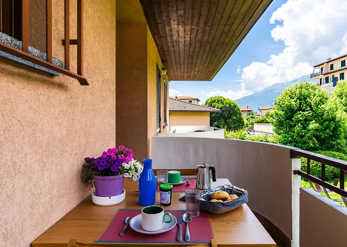 Lejlighed Chicca By Interhome Domaso